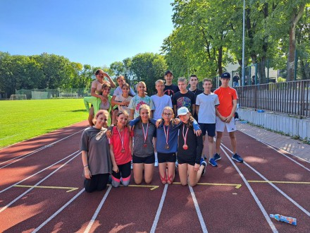 Zawody Lekkoatletyczne w ramach Krakowskiej Olimpiady Młodzieży