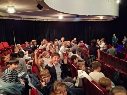 Wyjście do Teatru Groteska