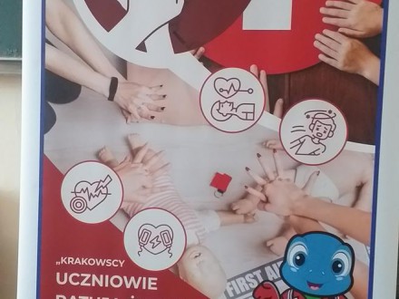 Krakowscy uczniowie ratują życie- warsztaty klas 4,6,i 8