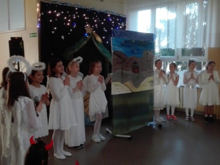 „Jasełka na wesoło”- przedstawienie klasy 3b