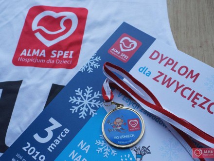 Na nartach po uśmiech – pomagamy podopiecznym „Alma Spei”