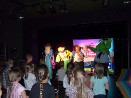 „Królestwo zakręconego czasu, czyli bajka o mądrych dzieciach.”