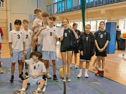 Turniej Koszykówki Drużyn Mieszanych o Mistrzostwo Dzielnicy III