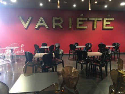 Klasa 7a i 7b w teatrze