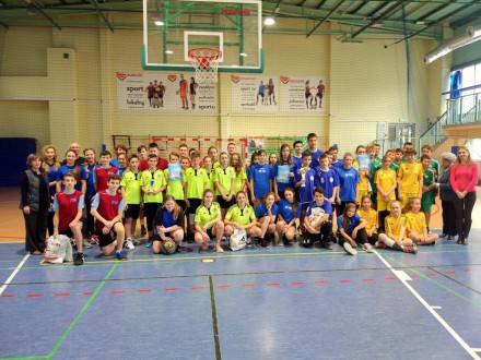 JESIENNY TURNIEJ KOSZYKÓWKI