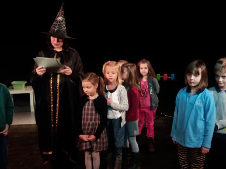 Zabawa andrzejkowa pierwszoklasistów