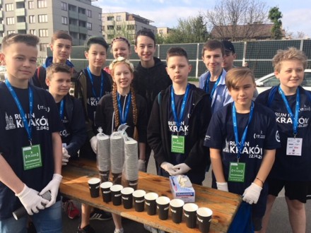 Wolontariusze podczas 17 Cracovia Maraton 2018