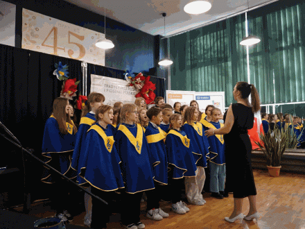 Sukces Chóru SP 95 w XXIII Krakowskim Konkursie Tradycyjnej Pieśni i Piosenki Polskiej