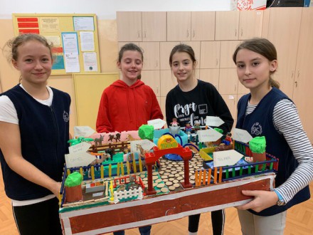 At the Zoo – projekt edukacyjny klasy 6 c