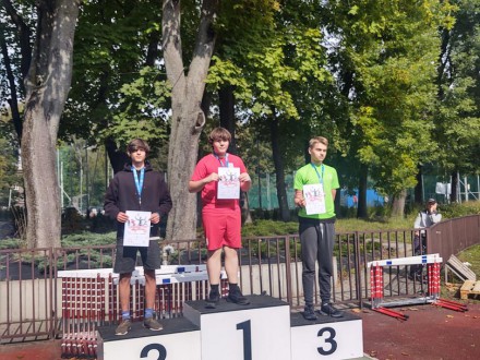 Igrzyska Młodzieży Szkolnej w ramach Krakowskiej Olimpiady Młodzieży –   SZKOLNA INDYWIDUALNA LIGA LEKKOATLETYCZNA – klasy VII i VIII