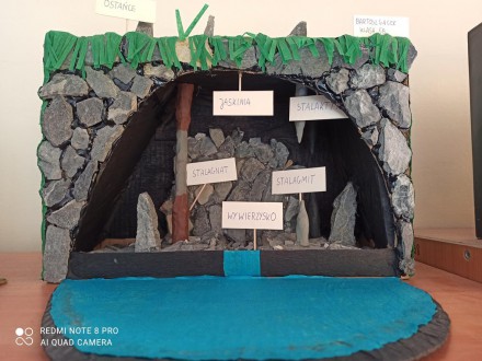 Krajobraz Wyżyny Krakowsko – Częstochowskiej. Jaskinie