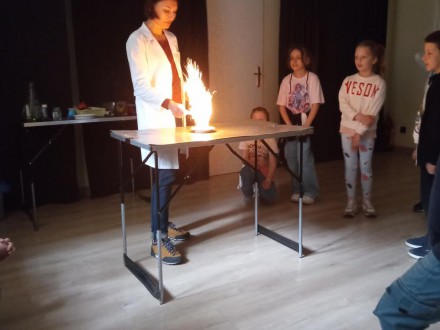 2c w Krainie Eksperymentów