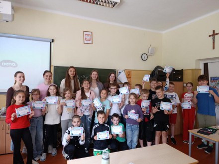 O zdrowym odżywianiu w klasach trzecich