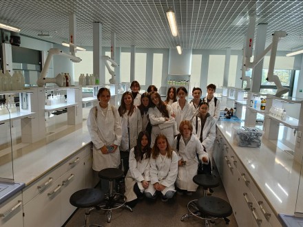 „Odkrywaj z nami chemię”