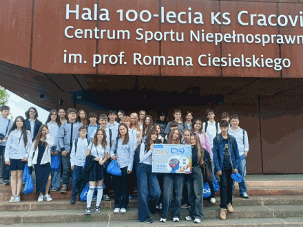 Sukces klasy 7d w projekcie „#Ogarniam życie cyfrowo...