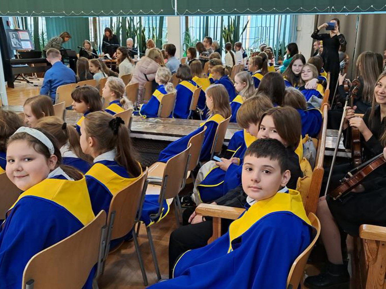 Chór SP95 na XXII Krakowskim Konkursie Tradycyjnej Pieśni i Piosenki Polskiej