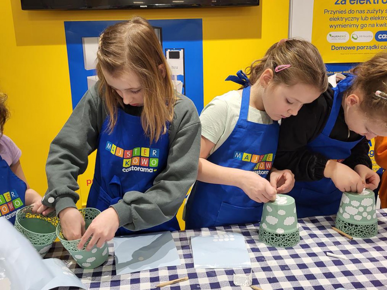 Klasa 2b na warsztatach w Castoramie