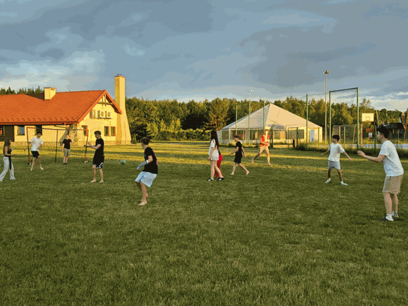 Klasa 8f w Centrum Aktywnego Wypoczynku w Borku
