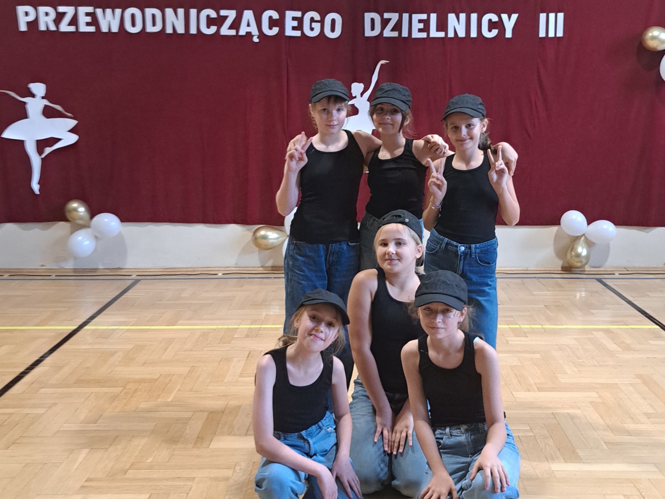 Międzyszkolnym Konkursie Tanecznym o Puchar Przewodniczącego Dzielnicy III