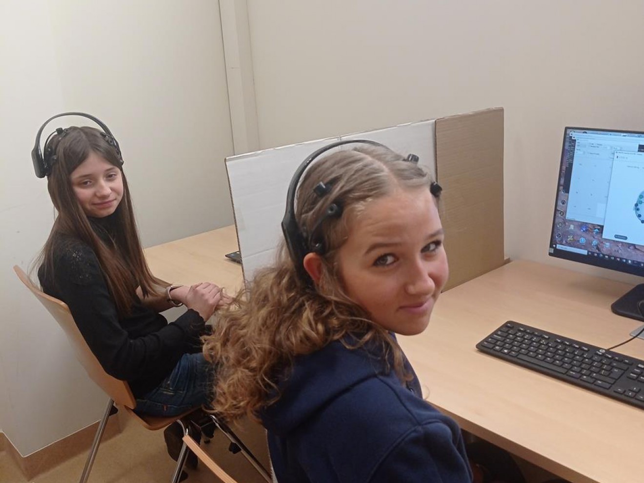 „Odkrywaj z nami chemię” - klasa 8c na warsztatach