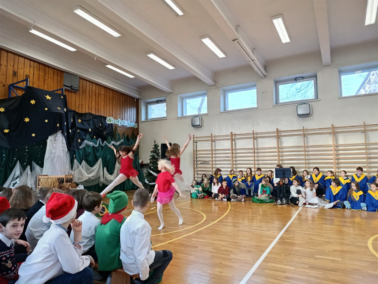 swiatło które laczy narody