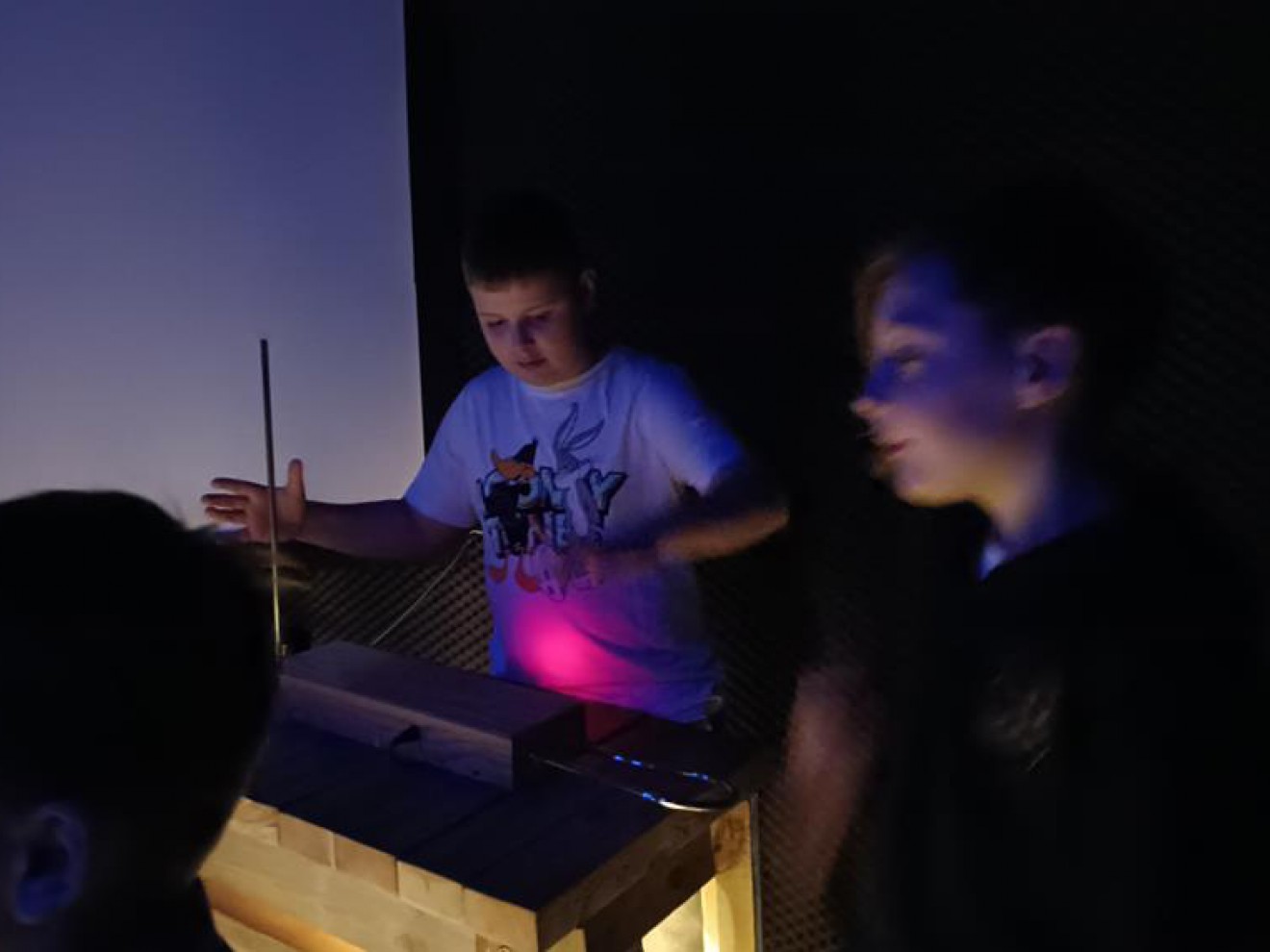 Wycieczka klasy 4d do Centrum Nauki i Zmysłów WOMAI