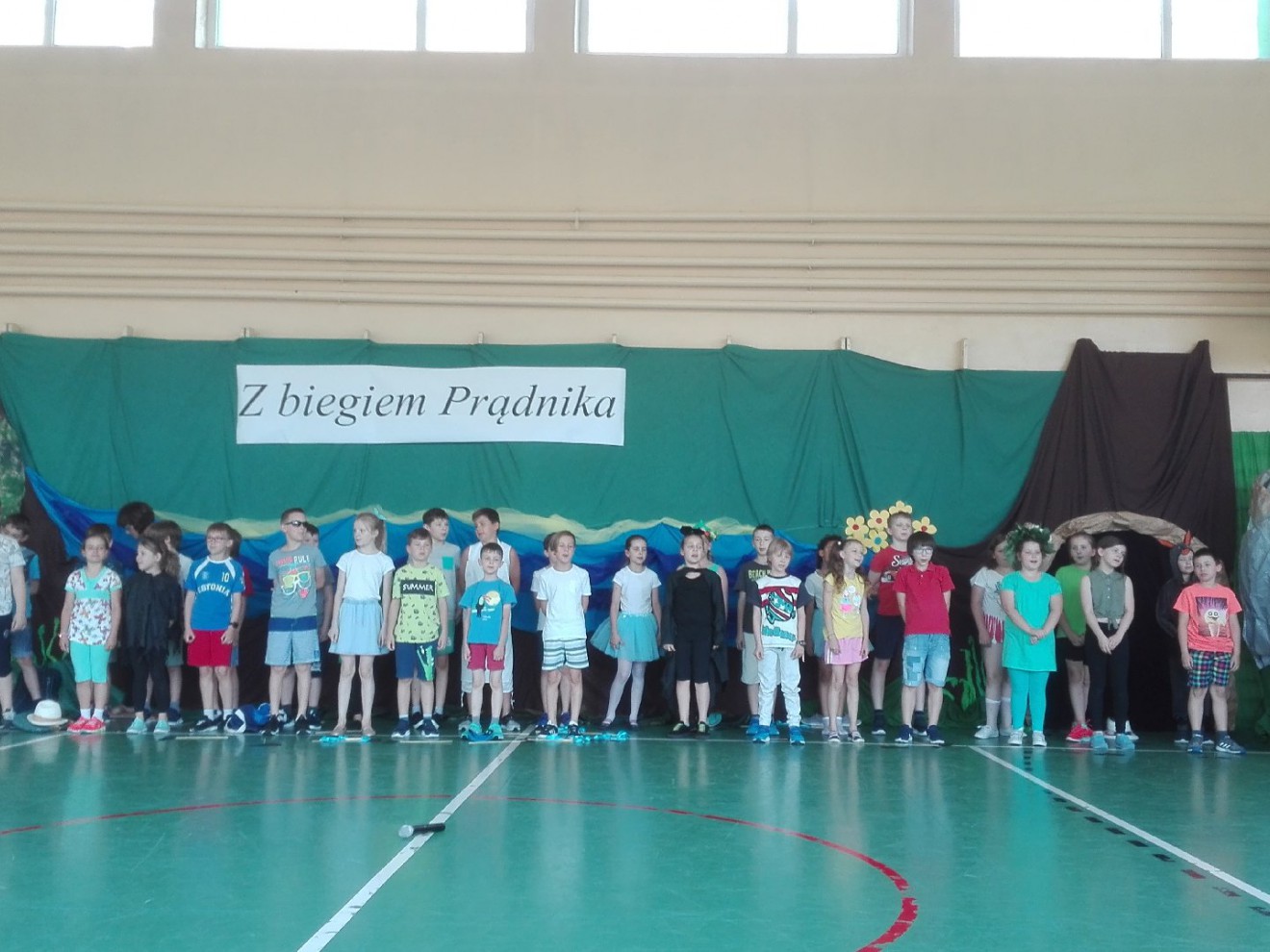 Pożegnanie uczniów klas trzecich