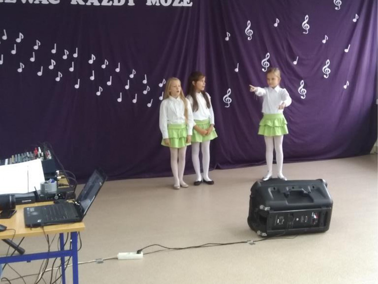 Sukces tercetu wokalnego z klasy 3 b