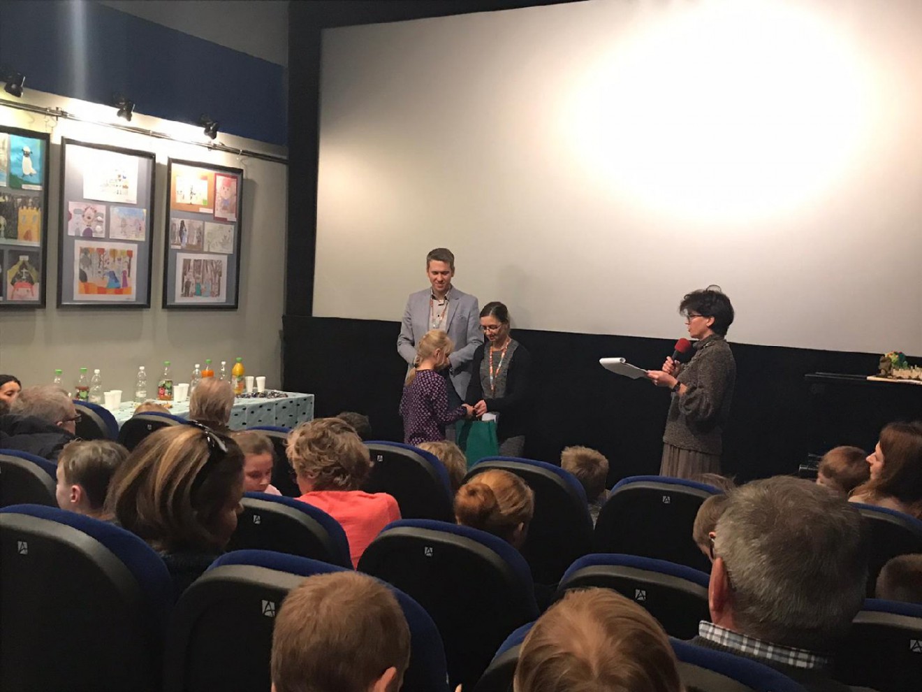 Konkurs filmowo – plastyczny ,,W świecie baśni’’