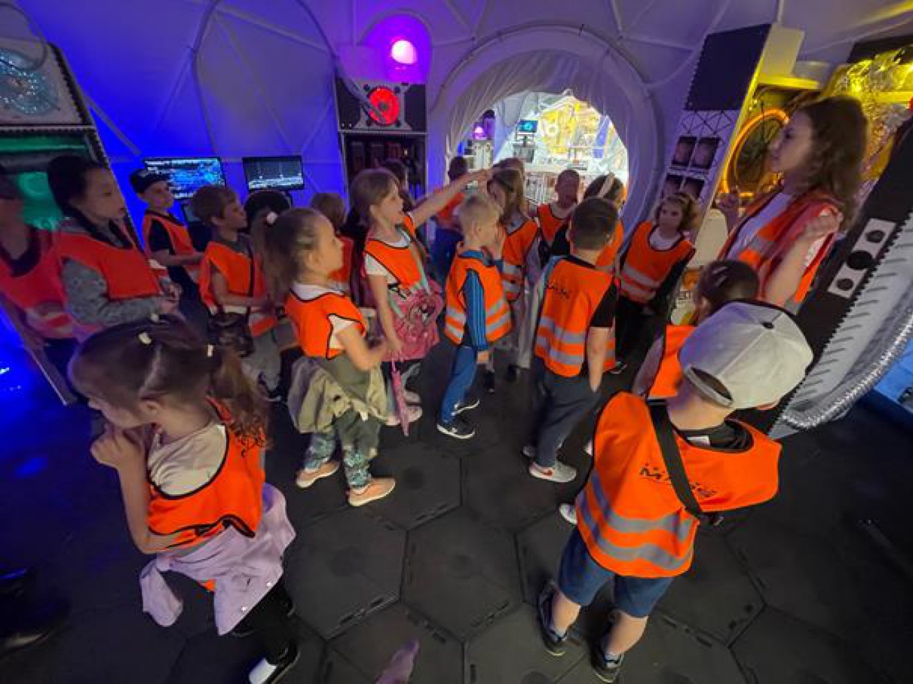 Kosmiczna lekcja klasy 1b