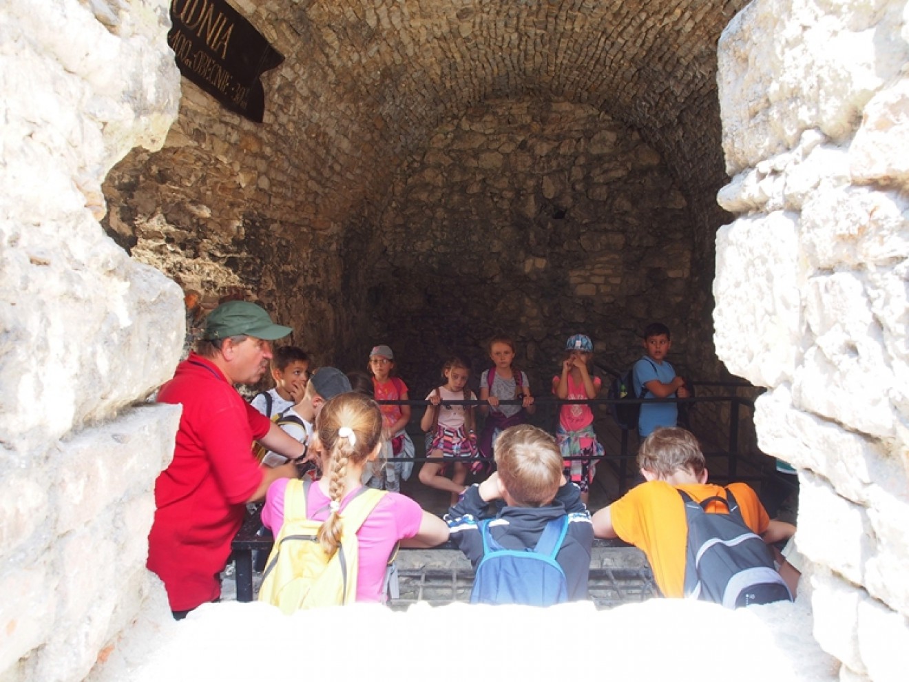 Wycieczka klasy 3b i 3e do Ogrodzieńca